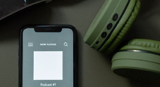 40+ Best Book Review Podcasts of 2024